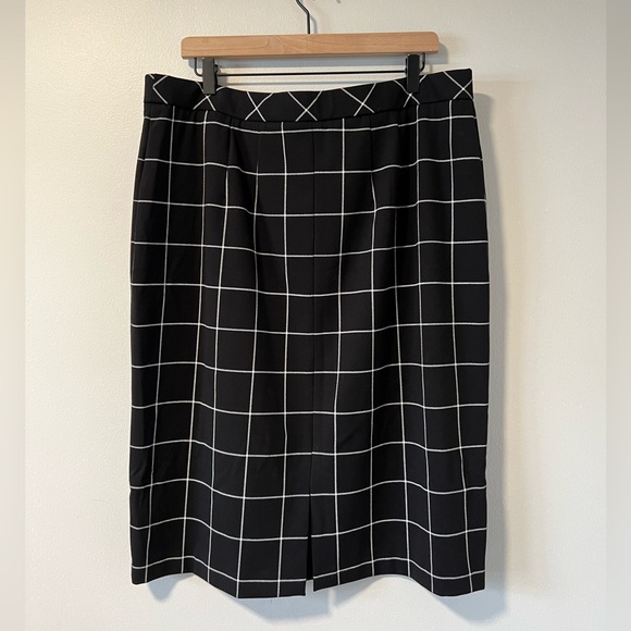 Eloquii Windowpane Plaid Pencil Skirt - Picture 2 of 5